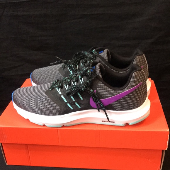 Nike Women’s Run Shift SE Running Shoes - Picture 4 of 8